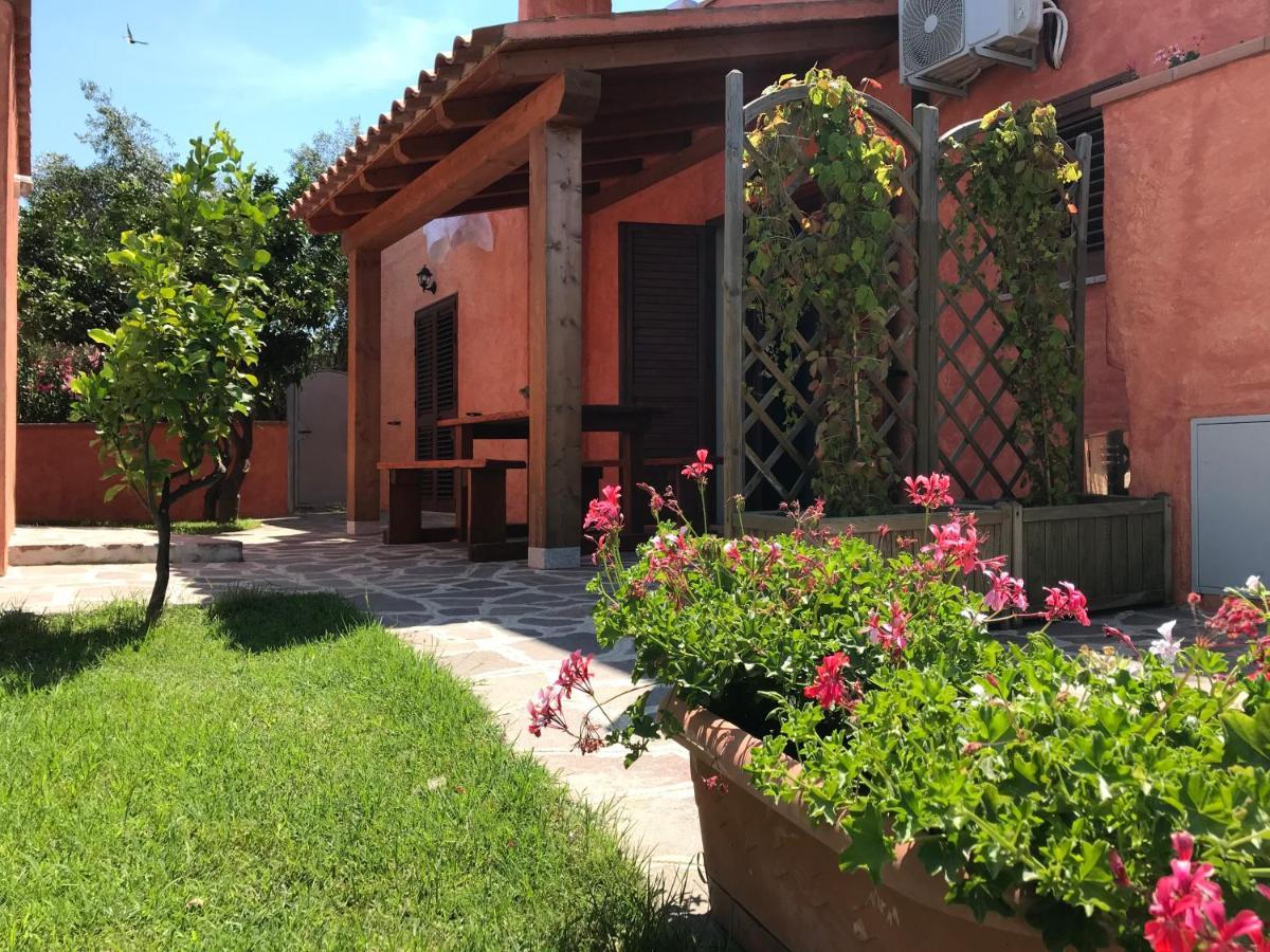 B&B Da Tizy San Teodoro  Zewnętrze zdjęcie