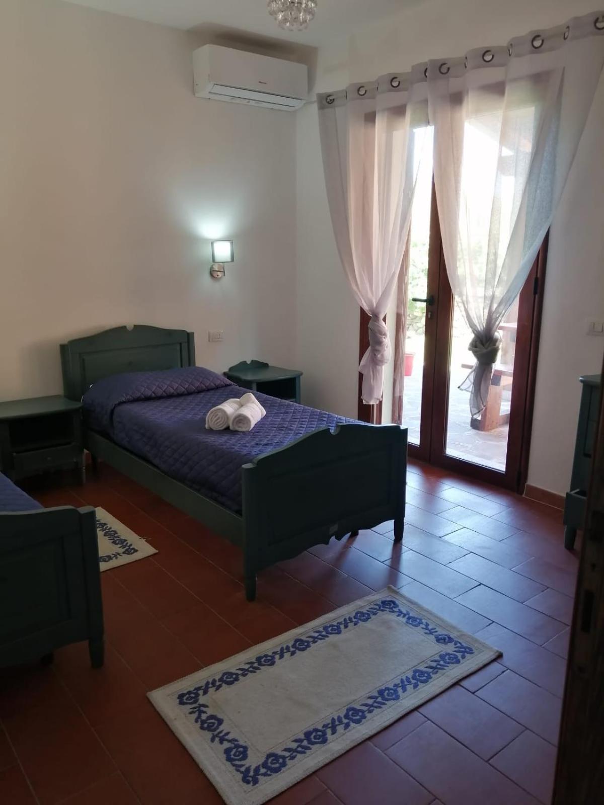 B&B Da Tizy San Teodoro  Zewnętrze zdjęcie